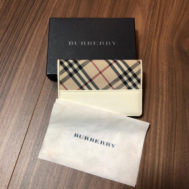 BURBERRY(バーバリー)のバーバリー 名刺入れ Burberry ノバチェック ホワイト白 パスケース レディースのファッション小物(名刺入れ/定期入れ)の商品写真