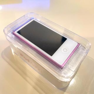 アップル(Apple)のApple iPod nano（第7世代）パープル【アップル　アイポッドナノ】(ポータブルプレーヤー)