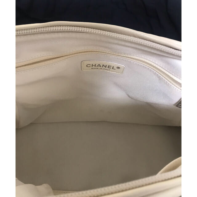 CHANEL - 希少品!美品 CHANEL シャネル アンリミテッド 白の通販 by