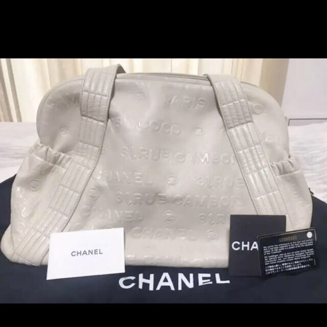 希少品！美品　CHANEL シャネル　アンリミテッド　白