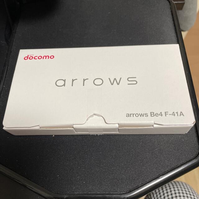 新品未使用　arrows Be4 F-41a パープル　SIMフリー