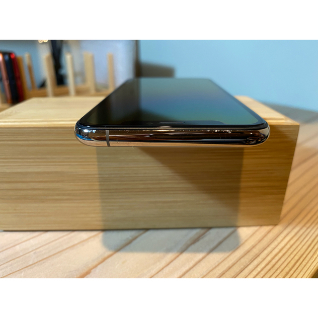 iPhone XS Silver 256 GB SIMフリー - coastalcareeracademy.com