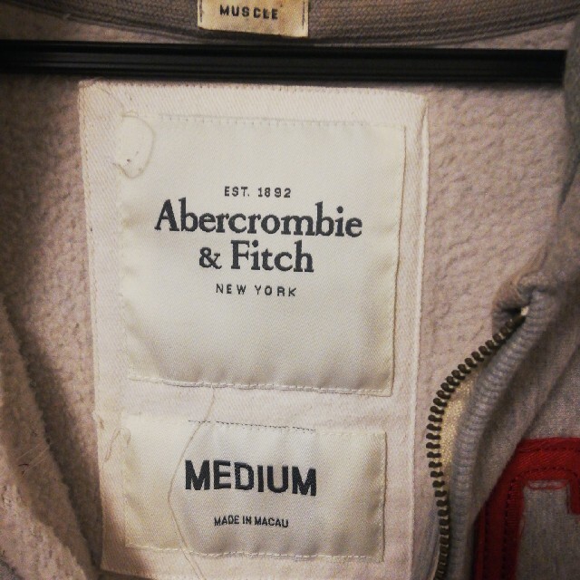 Abercrombie&Fitch(アバクロンビーアンドフィッチ)のアバクロパーカー メンズのジャケット/アウター(その他)の商品写真