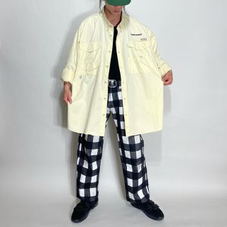 コロンビア(Columbia)の"Columbia"over silhouette PFG shirt(シャツ)