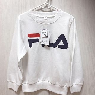 フィラ(FILA)の*❋⁎新品タグあり*❋⁎FILA キッズ　120 ホワイト　トレーナー　西松屋(Tシャツ/カットソー)