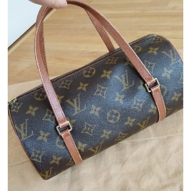 値下げ❗38500→35500円❗LOUIS VUITTON　筒型バッグ