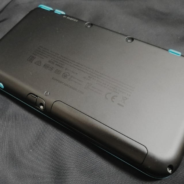 Newニンテンドー2DS LL ブラック×ターコイズ 2