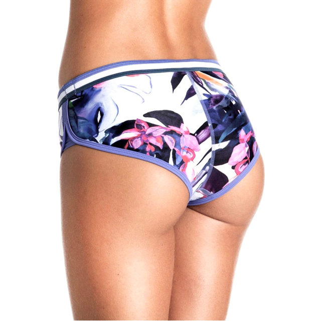 momoさま専用 VOLCOM 水着 ROXY ショートパンツ
