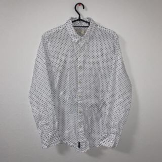 アバクロンビーアンドフィッチ(Abercrombie&Fitch)のアバクロ　ドットシャツ　ホワイト　S 『¥750→¥680』(シャツ)