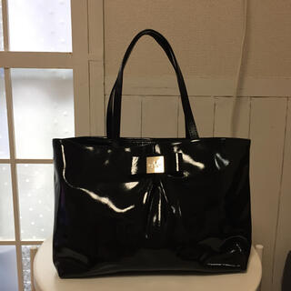 kate spade new york - Kate spadeリボンエナメルバッグの通販 by
