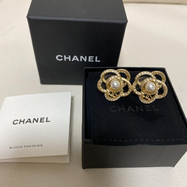 【送料無料】CHANELピアス♡