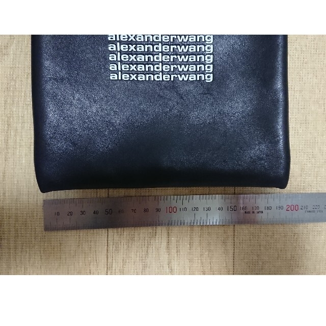 Alexander Wang(アレキサンダーワン)のalexander wang バック 即31,000円 レディースのバッグ(ショルダーバッグ)の商品写真