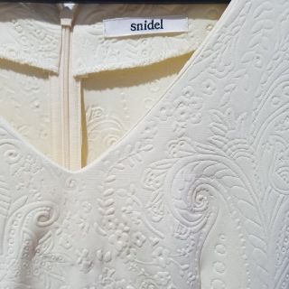 スナイデル(SNIDEL)のsnidel クリームレモンミニワンピース(ミニワンピース)