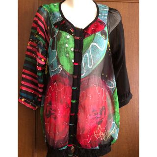 デシグアル(DESIGUAL)のデシグアルのカラフルブラウス(used品)赤×グリーン系(シャツ/ブラウス(長袖/七分))