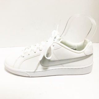 ナイキ(NIKE)のナイキ CM25 レディース美品  844896-100(スニーカー)