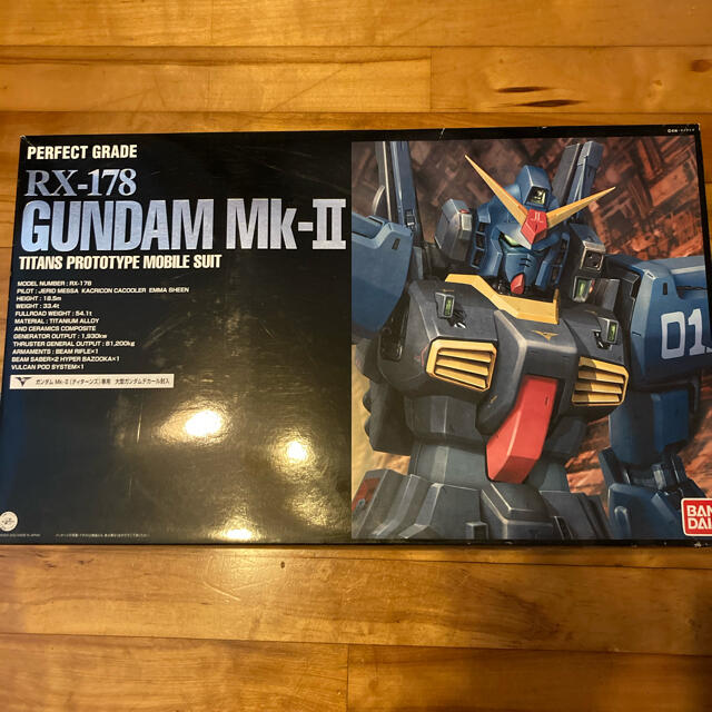 バンダイ PG RX-178 ガンダムMk-IIティターンズ