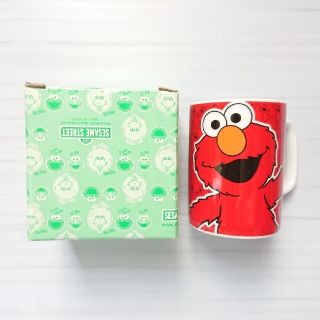 セサミストリート(SESAME STREET)の本日限定☆みんな大好き【エルモ】マグカップ(グラス/カップ)