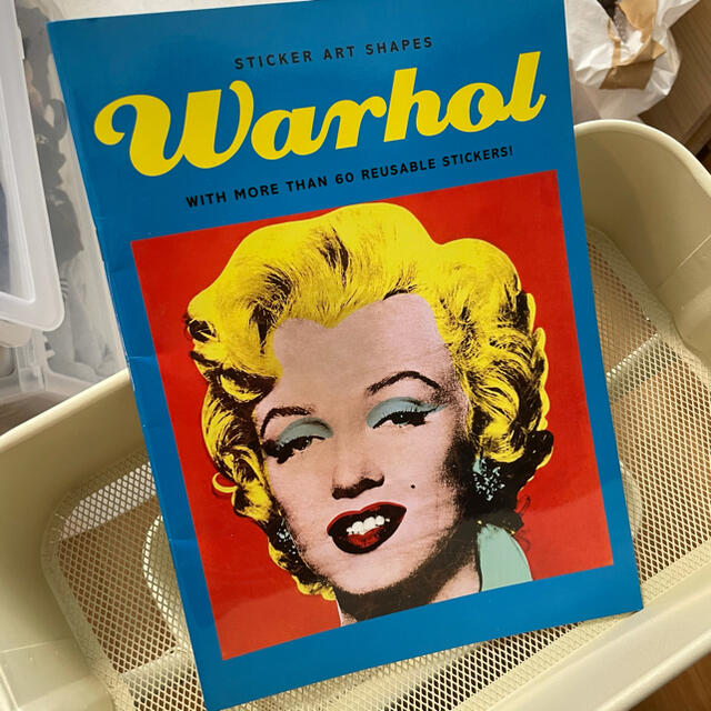 Andy Warhol(アンディウォーホル)のアンディ・ウォーホル ステッカーブック sticker art  図録  エンタメ/ホビーの本(アート/エンタメ)の商品写真