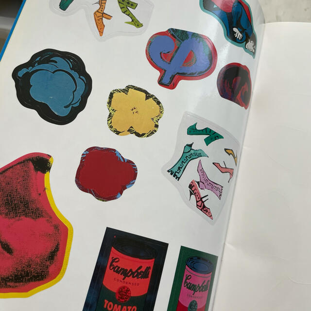 Andy Warhol(アンディウォーホル)のアンディ・ウォーホル ステッカーブック sticker art  図録  エンタメ/ホビーの本(アート/エンタメ)の商品写真