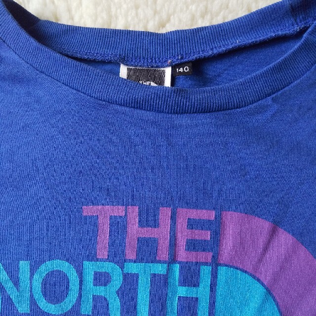 THE NORTH FACE(ザノースフェイス)のノースフェイス  👕  140 キッズ/ベビー/マタニティのキッズ服男の子用(90cm~)(Tシャツ/カットソー)の商品写真