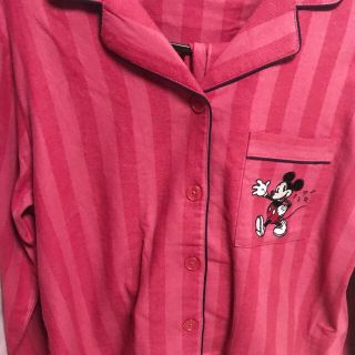 ディズニー(Disney)の専用 GU ミッキーマウス パジャマ Lサイズ(パジャマ)