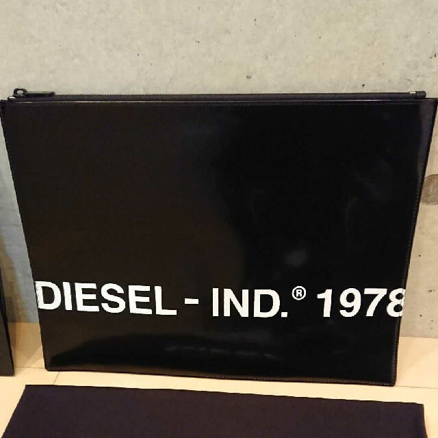 DIESEL(ディーゼル)の新品DIESEL☆クラッチバッグ♪ レディースのバッグ(クラッチバッグ)の商品写真