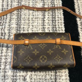 LOUIS VUITTON - 人気高騰中【廃盤品】Louis Vuitton ウエストポーチ