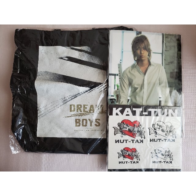 KAT-TUN  うちわ カレンダー トートバッグ エンタメ/ホビーのタレントグッズ(アイドルグッズ)の商品写真