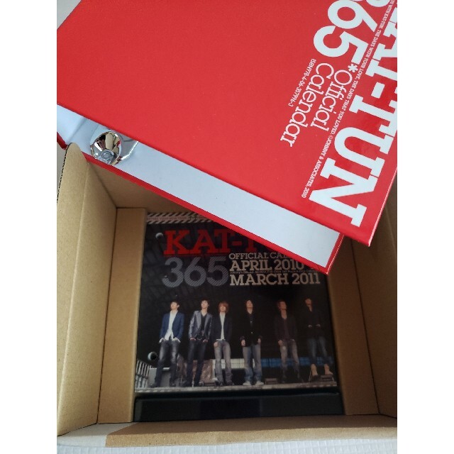 KAT-TUN  うちわ カレンダー トートバッグ エンタメ/ホビーのタレントグッズ(アイドルグッズ)の商品写真