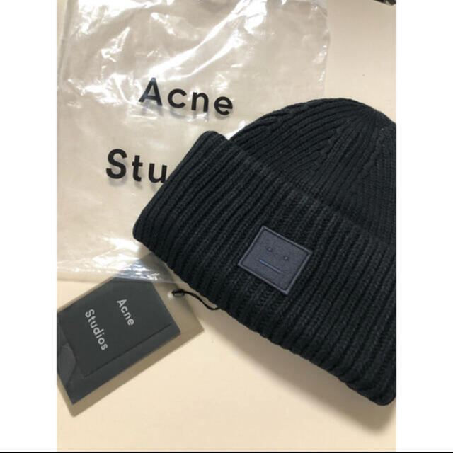 Maison Martin Margiela(マルタンマルジェラ)のacne studious ニット帽 レディースの帽子(ニット帽/ビーニー)の商品写真