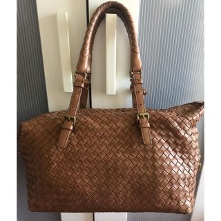 ボッテガヴェネタ(Bottega Veneta)のボッテガヴェネタ　イントレチャート　ショルダーバッグ最終価格！(ショルダーバッグ)