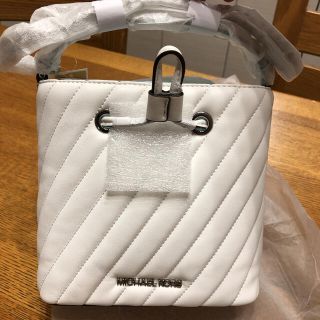 マイケルコース(Michael Kors)のマイケルコース　キルティングバック(ショルダーバッグ)