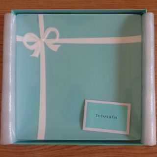 ティファニー(Tiffany & Co.)の【新品未使用】ティファニー ブルーボックスプレート(食器)