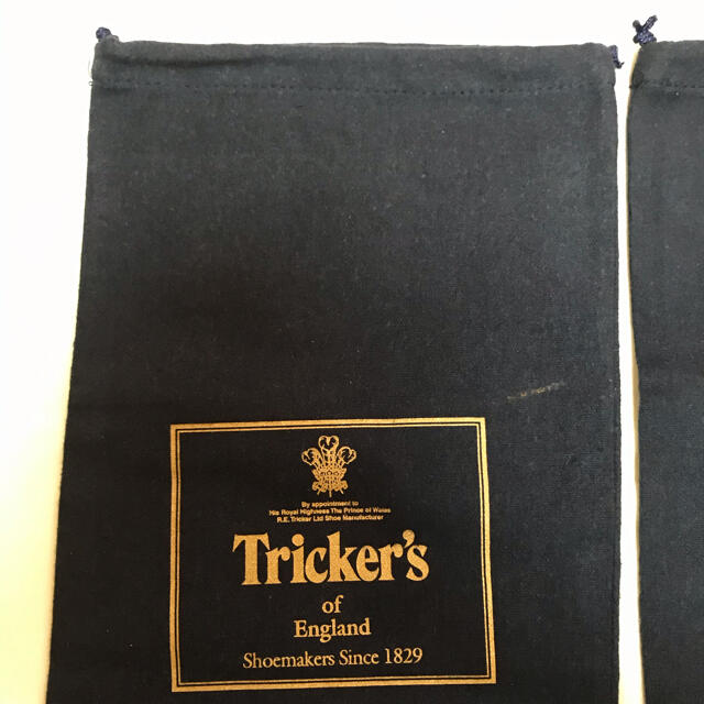 Trickers(トリッカーズ)のトリッカーズ　シューズケース2枚＋クロス メンズの靴/シューズ(ドレス/ビジネス)の商品写真