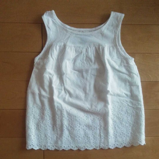 GAP Kids(ギャップキッズ)のGAP　タンクトップ　１２０ キッズ/ベビー/マタニティのキッズ服女の子用(90cm~)(Tシャツ/カットソー)の商品写真