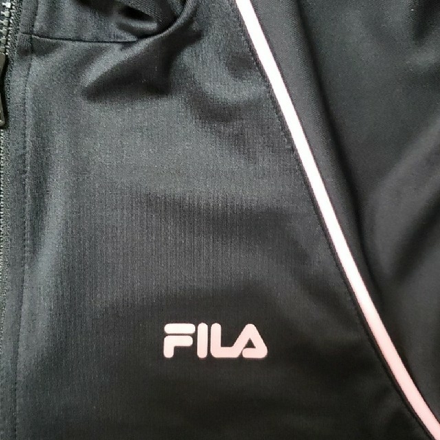 FILA(フィラ)のFILA  ラッシュガード  水着 160   黒 キッズ/ベビー/マタニティのキッズ服女の子用(90cm~)(水着)の商品写真