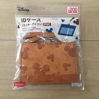 ディズニー(Disney)のダイソー　ミッキーマウス　IDケース(パスケース/IDカードホルダー)