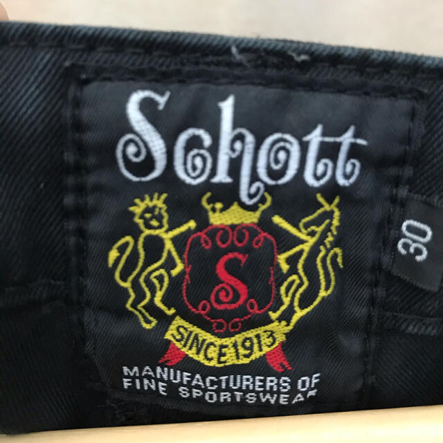 schott(ショット)のschott ワッペン付きハーフパンツ メンズのパンツ(ショートパンツ)の商品写真