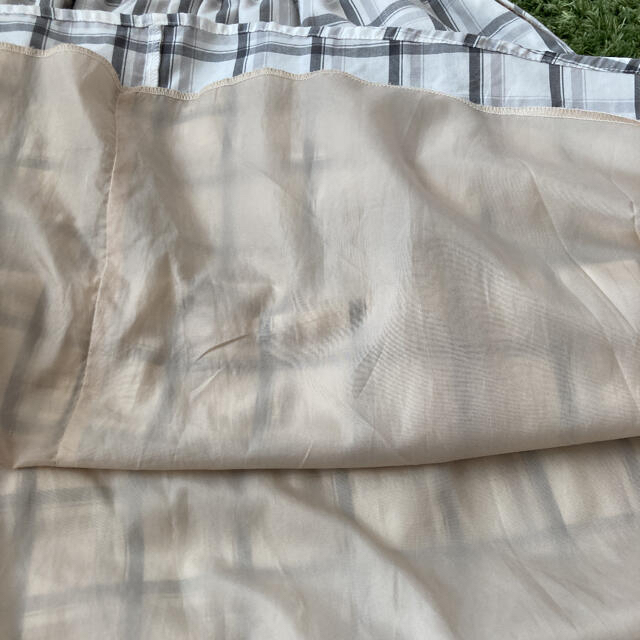 GU(ジーユー)のGU フレアスカート　チェック柄　白 レディースのスカート(ロングスカート)の商品写真