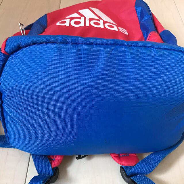 adidas(アディダス)のアディダス　サッカーリュック　幼児用 キッズ/ベビー/マタニティのこども用バッグ(リュックサック)の商品写真