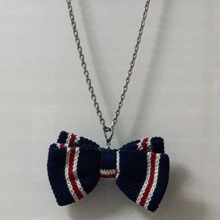 RNASWT ニットリボンネックレス　未使用(ネックレス)