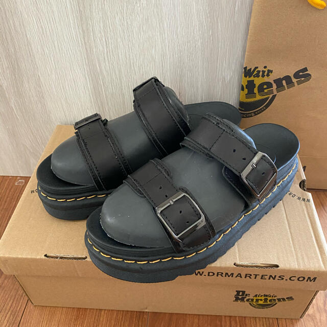 Dr.Martens(ドクターマーチン)の【新品未使用】ドクターマーチン サンダル レディースの靴/シューズ(サンダル)の商品写真