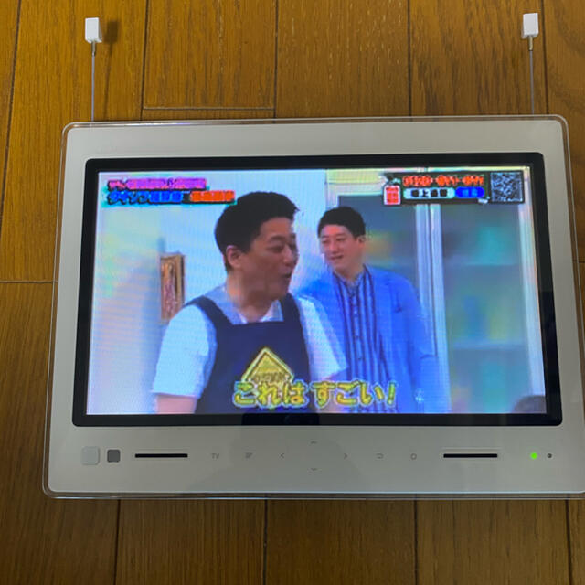 au(エーユー)のau photo-u TV ポータブルテレビ フォトフレーム ZTS11  スマホ/家電/カメラのテレビ/映像機器(テレビ)の商品写真