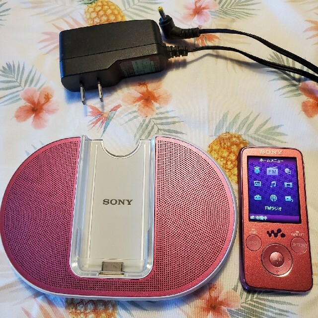 SONY(ソニー)のソニー　ウォークマン スマホ/家電/カメラのオーディオ機器(ポータブルプレーヤー)の商品写真