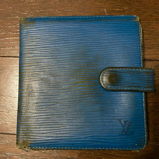 ルイヴィトン(LOUIS VUITTON)のLOUIS VUITTON  ルイヴィトン エピ財布(折り財布)