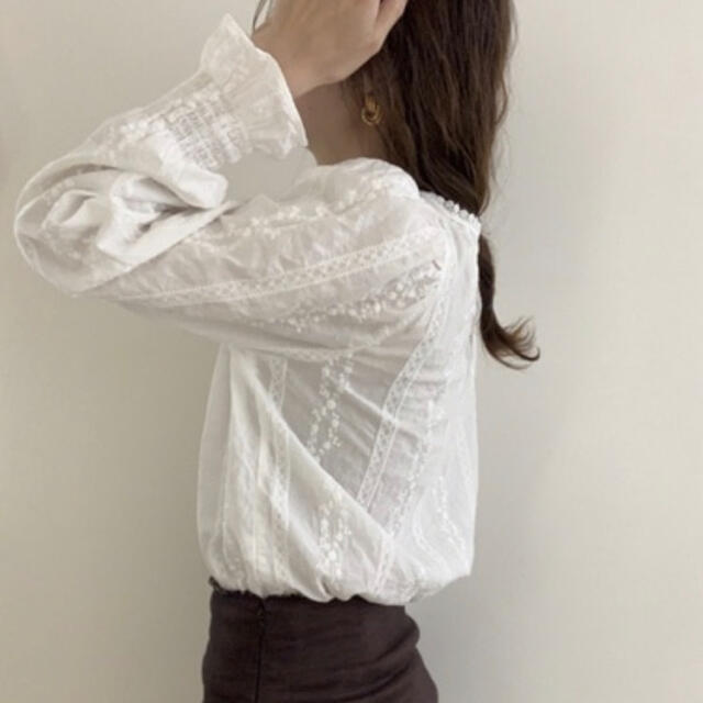 classical lace blouse クラシカル レース ブラウス レディースのトップス(シャツ/ブラウス(長袖/七分))の商品写真