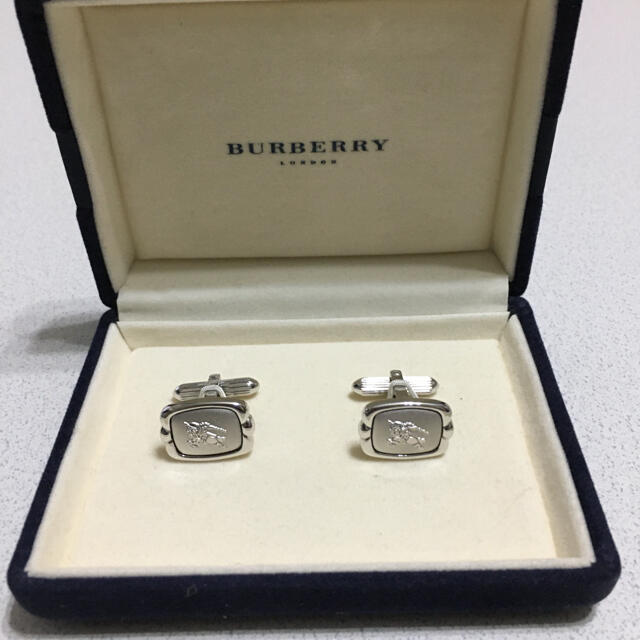 BURBERRY(バーバリー)のバーバリー　カフス(sv925)美品です メンズのファッション小物(カフリンクス)の商品写真