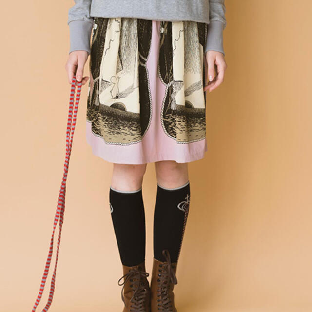 FELISSIMO(フェリシモ)のムーミンママ　やわらかカラーのプリントスカート レディースのスカート(ひざ丈スカート)の商品写真