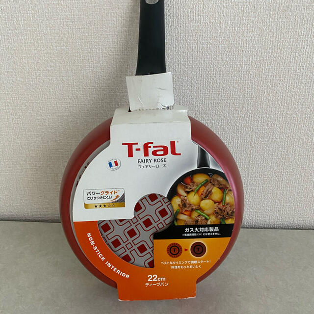 T-fal(ティファール)のティファール　ガス火専用フェアリーローズ　ディープフライパン22cm インテリア/住まい/日用品のキッチン/食器(鍋/フライパン)の商品写真