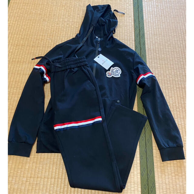 MONCLER - モンクレールセットアップの通販 by たっつー's shop MONCLER - モンクレールセットアップの通販 by たっつー's shop
